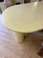 Table à manger ovale