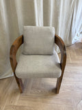 Chaise en bois de noyer INES